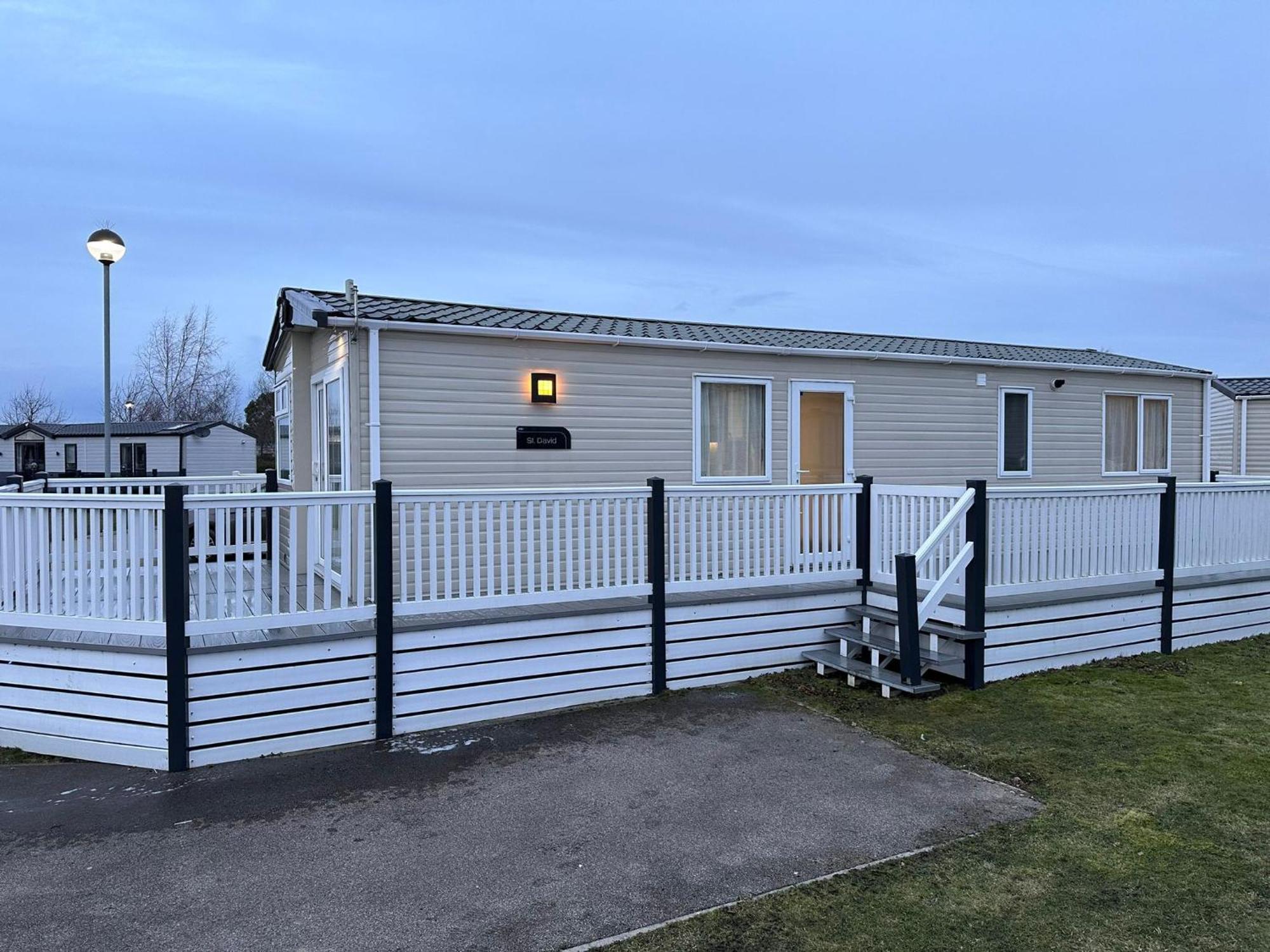 Tattershall Lakes 6 Berth With Bath Exterior photo