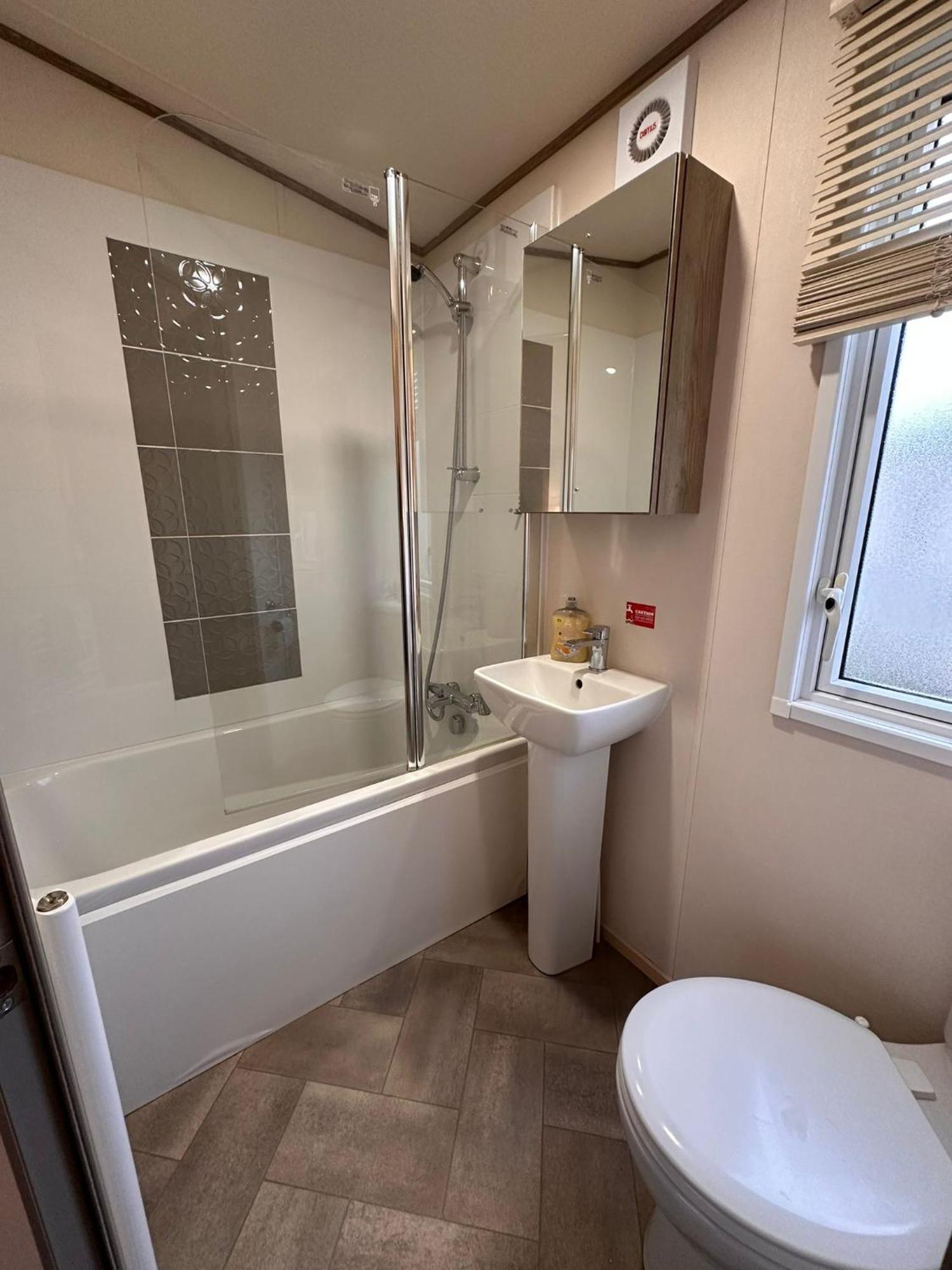 Tattershall Lakes 6 Berth With Bath Exterior photo